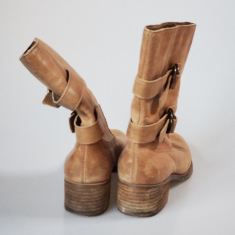 Arturo Chiang Tan Leather Buckle Boots Size 8.5M - Picture 3 of 5